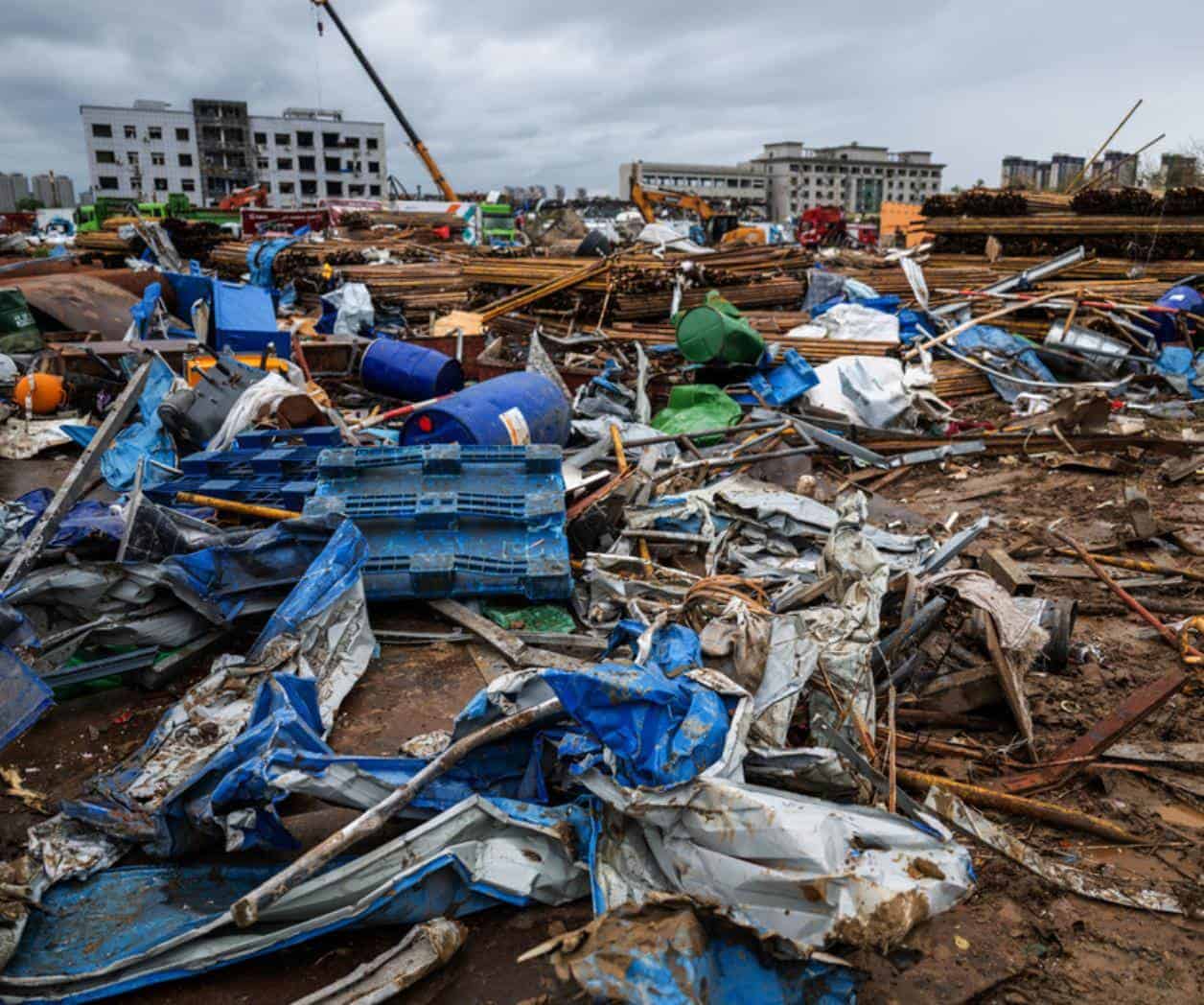 Tornados y tormentas en el centro de China dejan al menos 11 muertos Tornados y tormentas en el centro de China dejan al menos 11 muertos