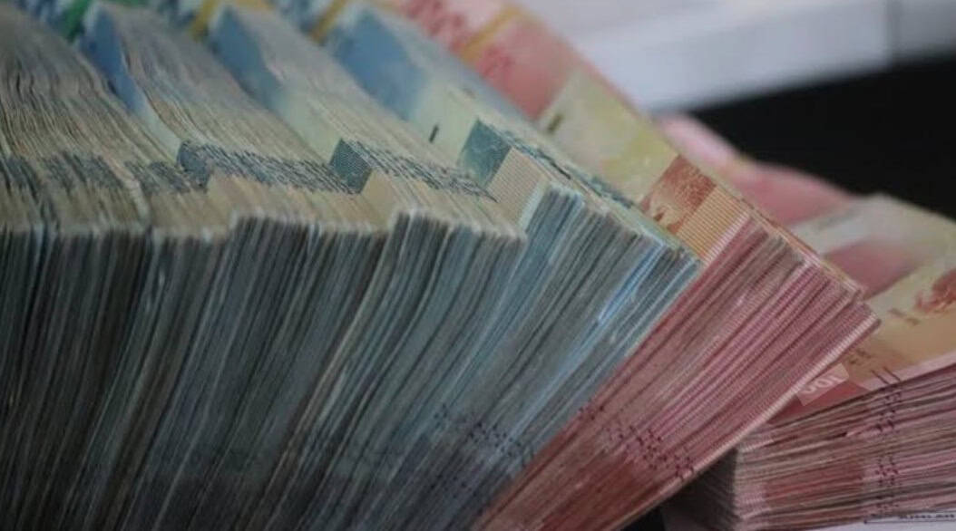 La Inversión física acelera 4% en abril