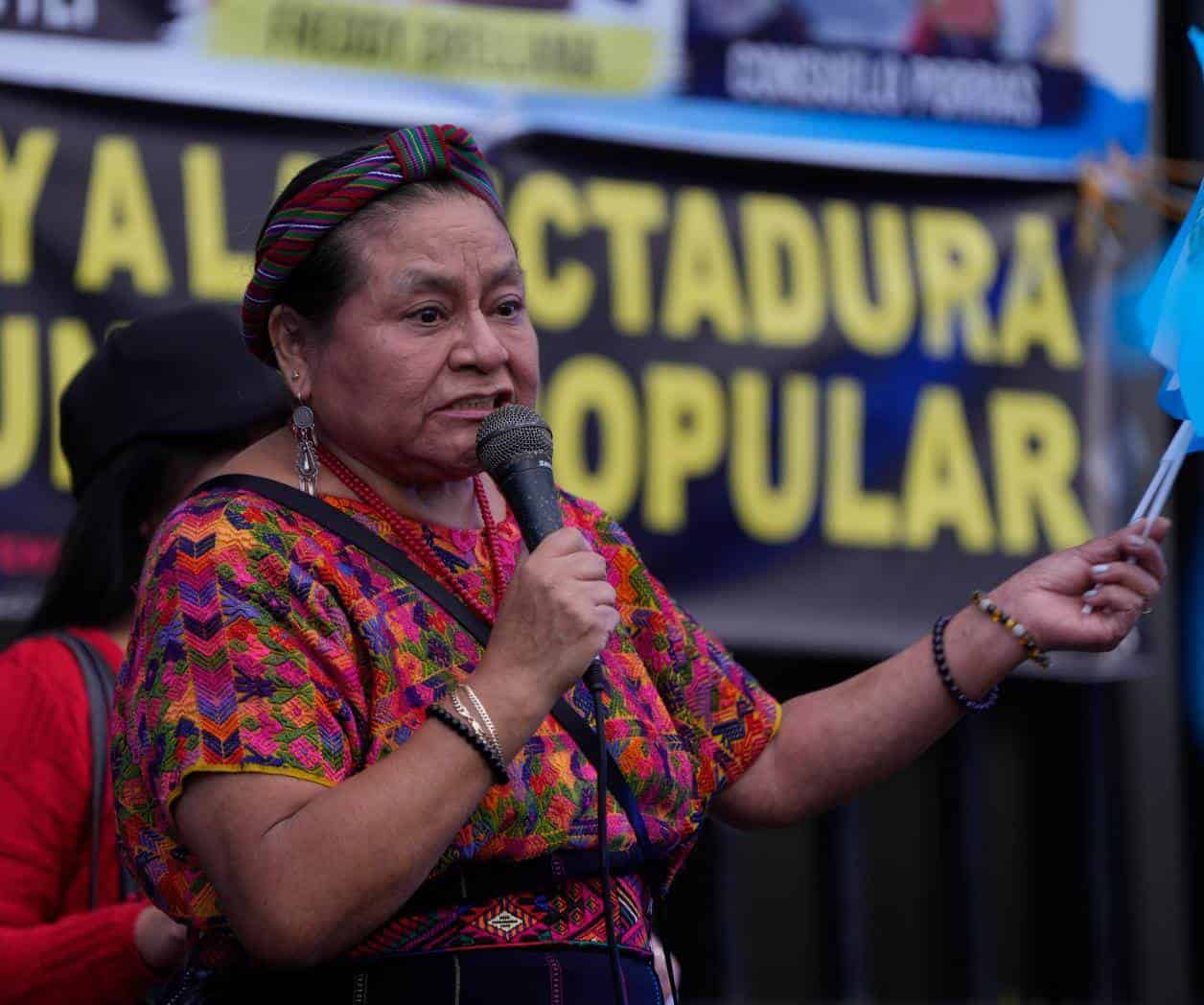 Honrada con homenaje en vida