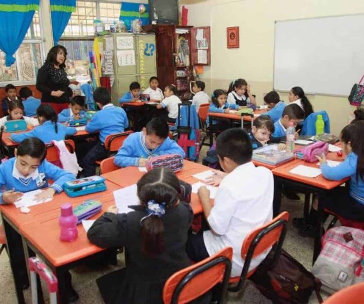 Advierten que cuotas escolares no son obligatorias en el estado