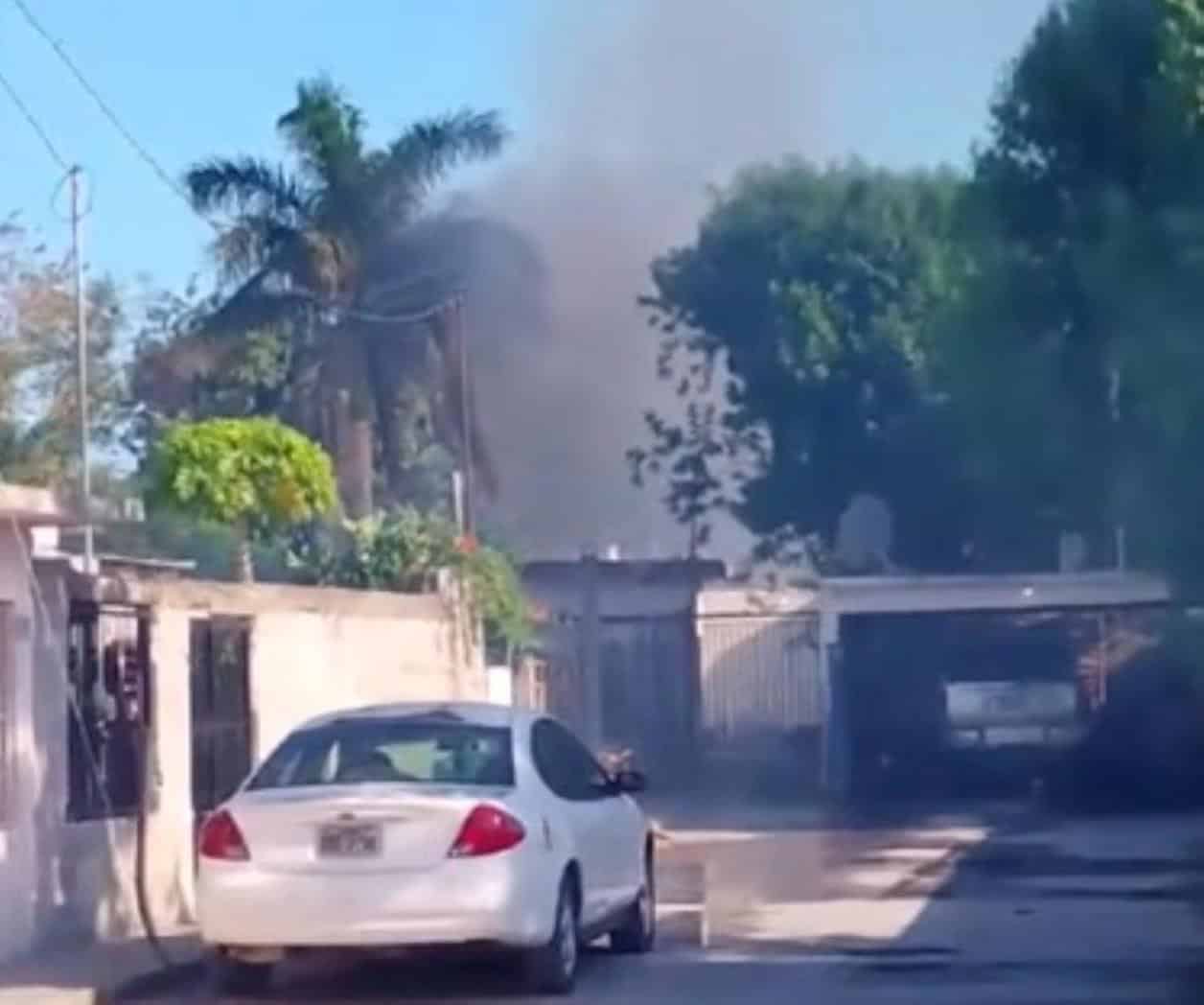 Neutralizan incendio en vivienda de la Estero