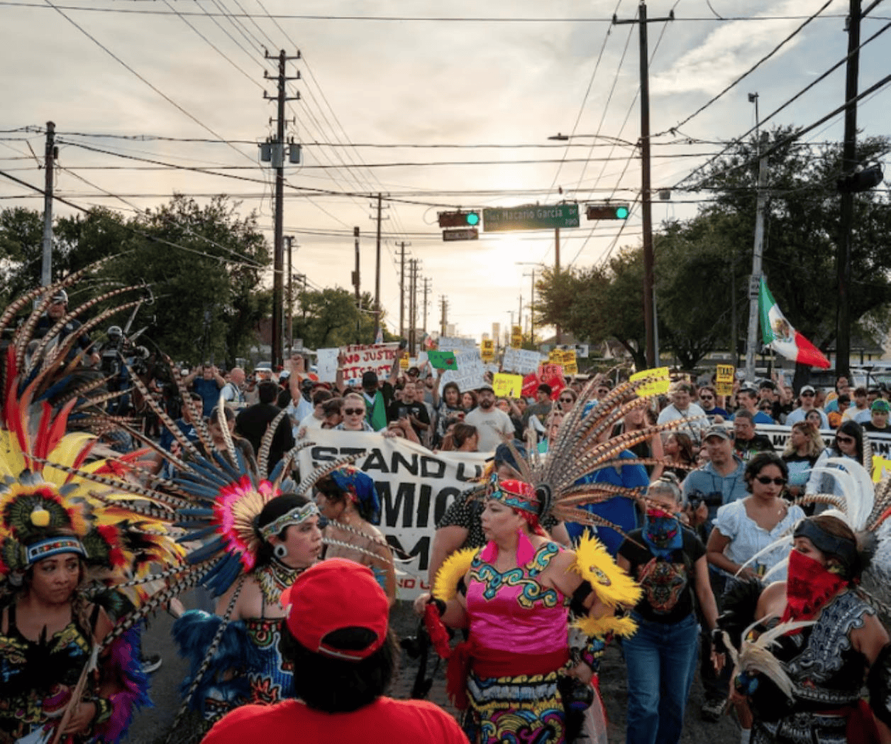 Lanzan campaña para ayudar a familia de mexicano asesinado por ICE Lanzan campaña para ayudar a familia de mexicano asesinado por ICE