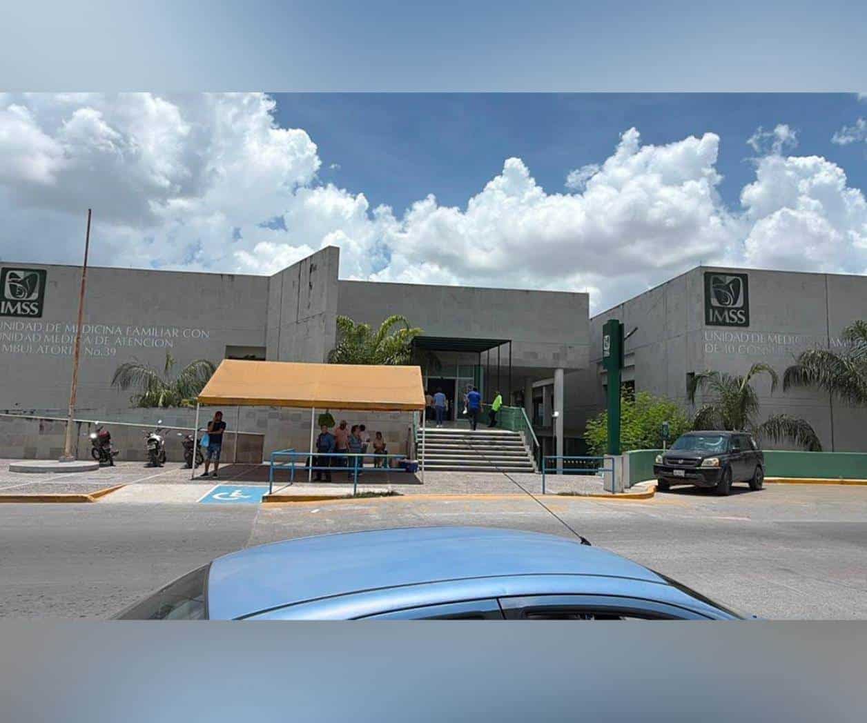 Denuncian plaga de pulgas y garrapatas en Clínica 39 del IMSS Denuncian plaga de pulgas y garrapatas en Clínica 39 del IMSS