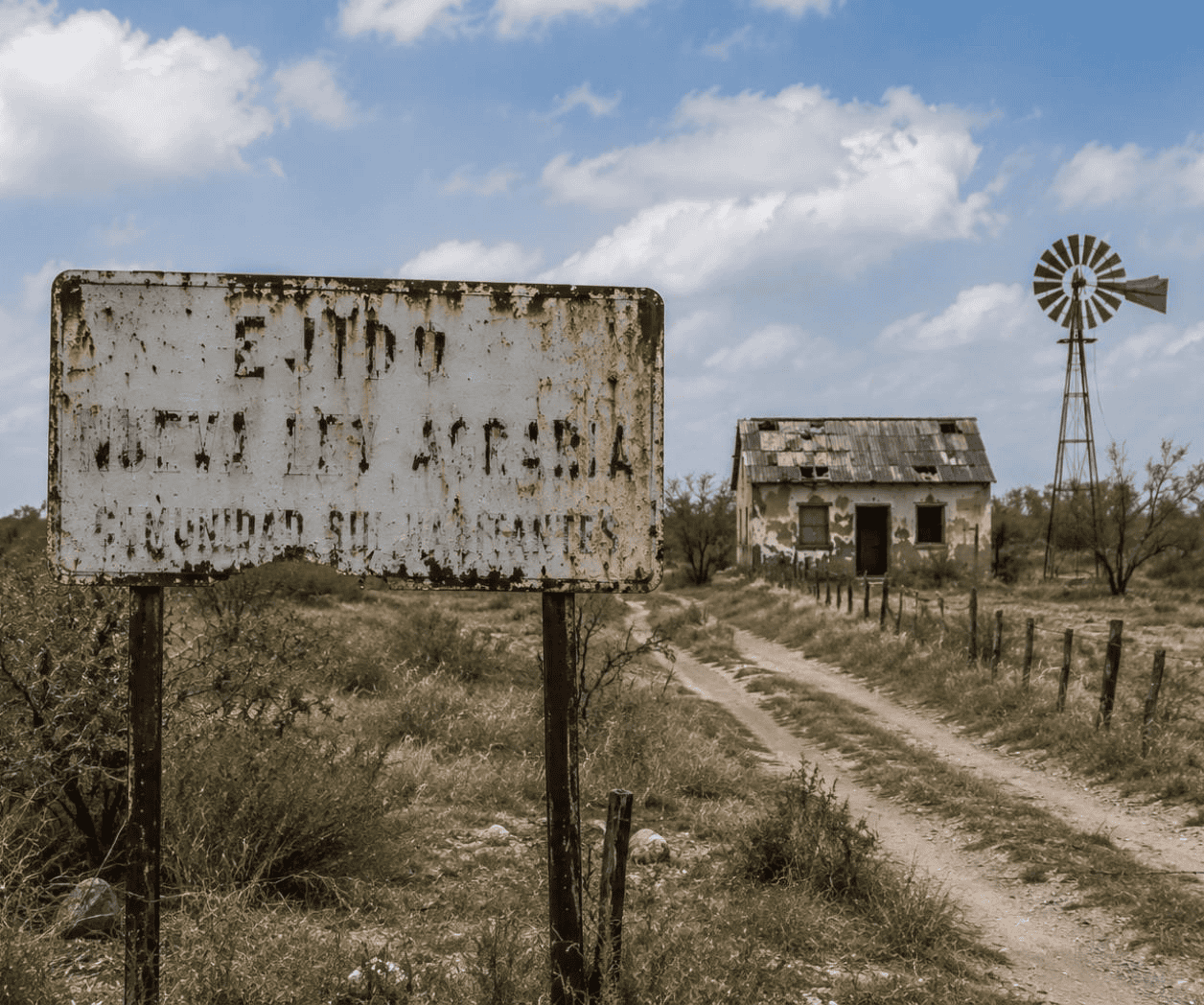 Éxodo deja sin habitantes a ejidos de la región