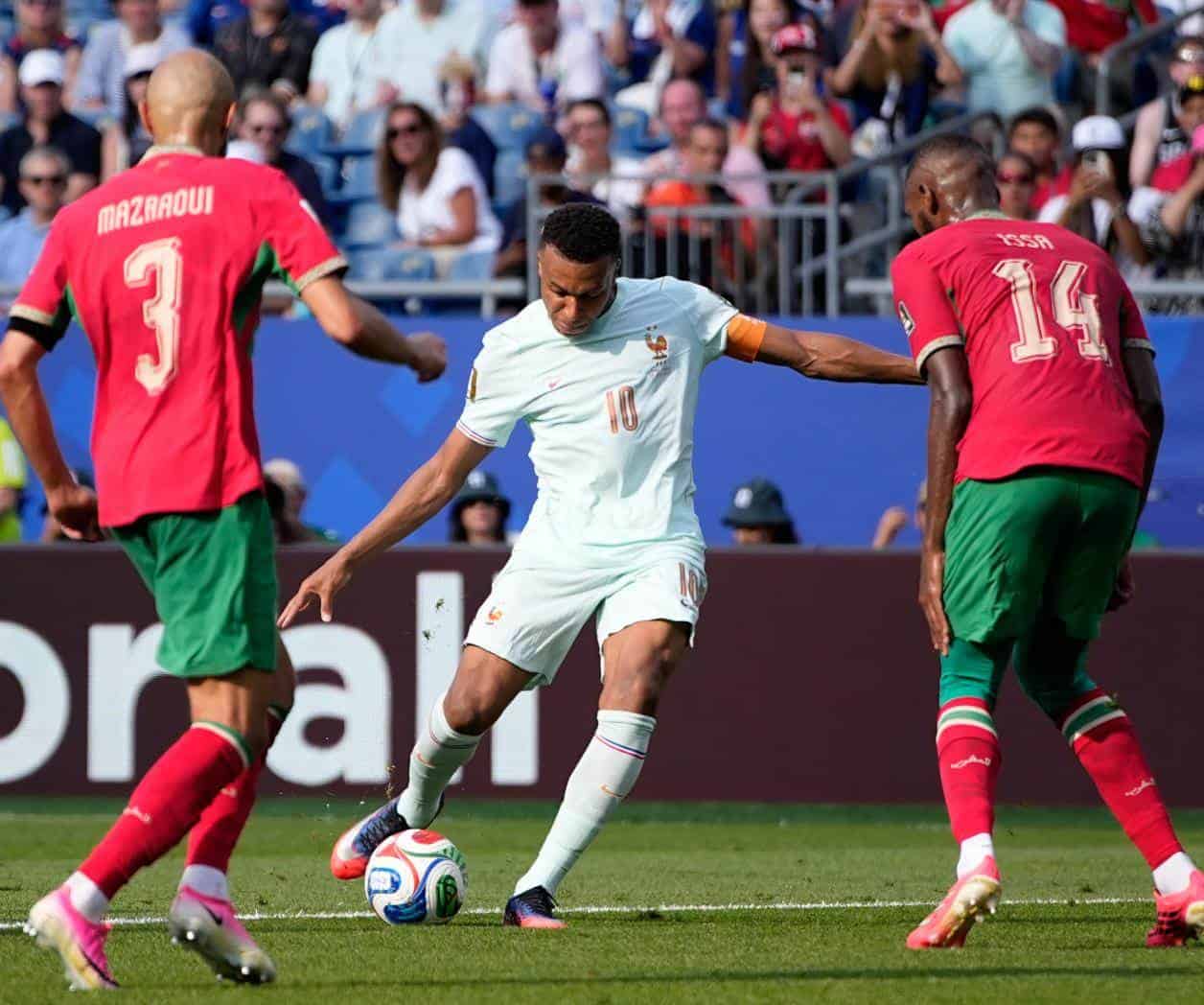 ¡Francia es 1er semifinalista!