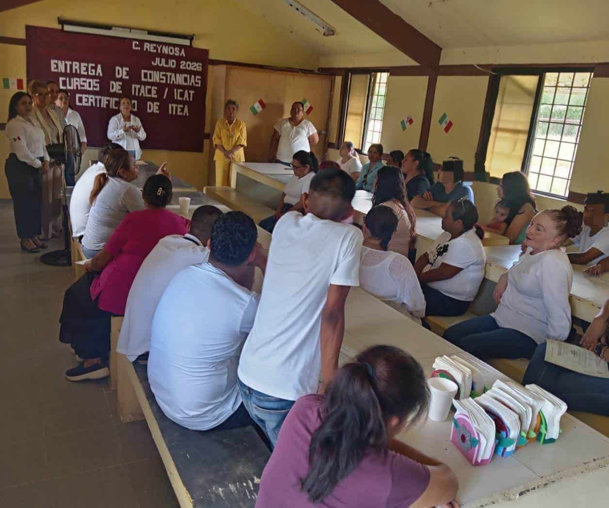 Certifican en reinserción a adolescentes  en ITEA