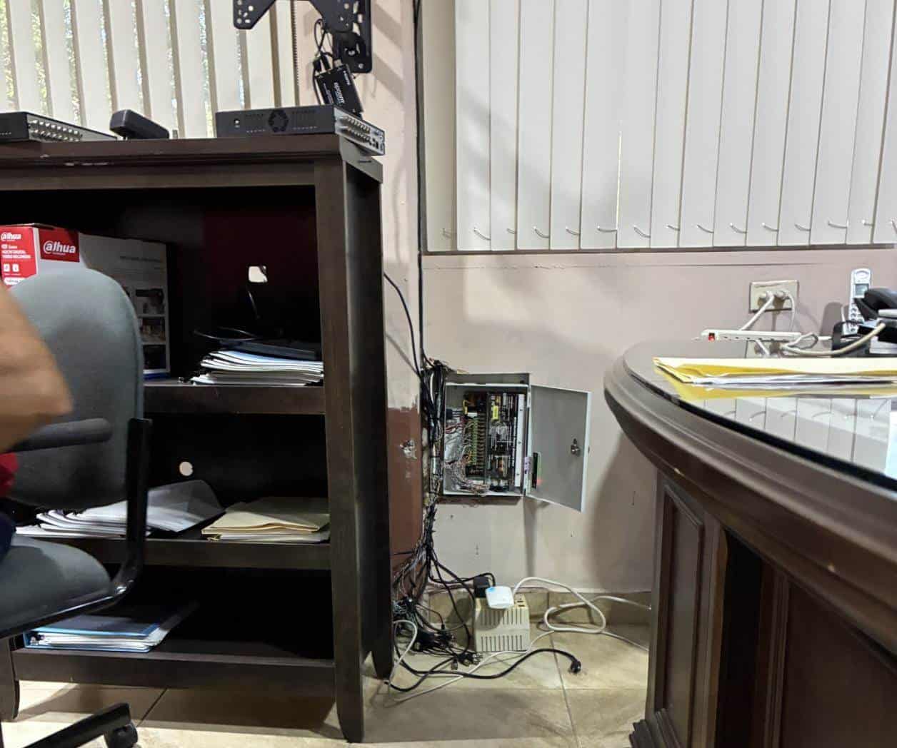 Ingresan 2 adolescentes a Cbtis 73 en robo nocturno