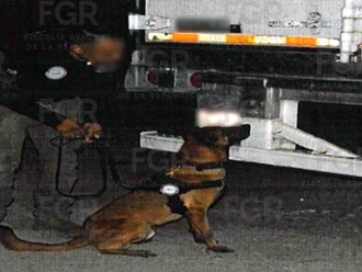 Sentencian a 8 años a trailero por tráfico de metanfetamina