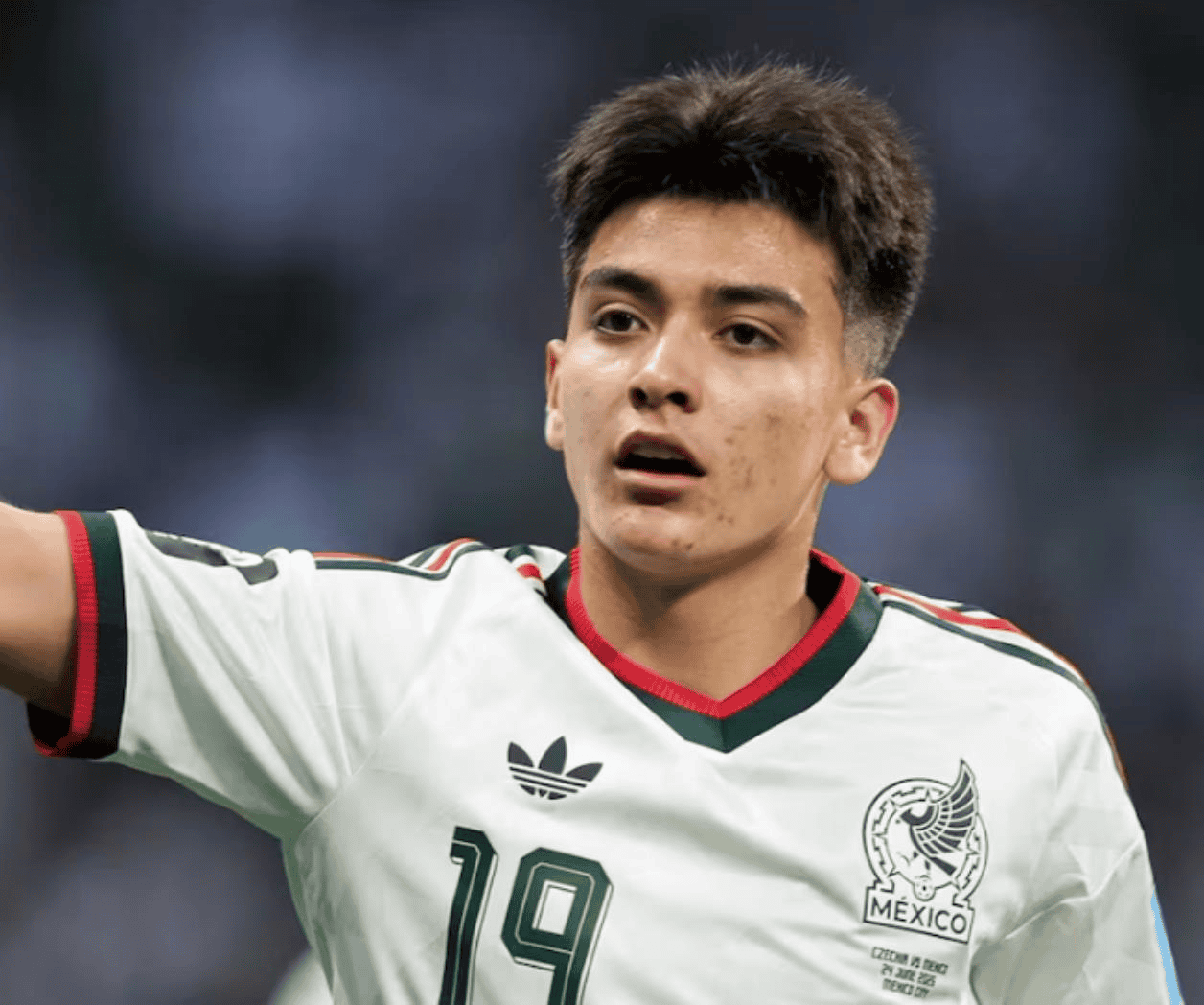 Campeón del mundo habla sobre posible llegada a Liverpool de Morita