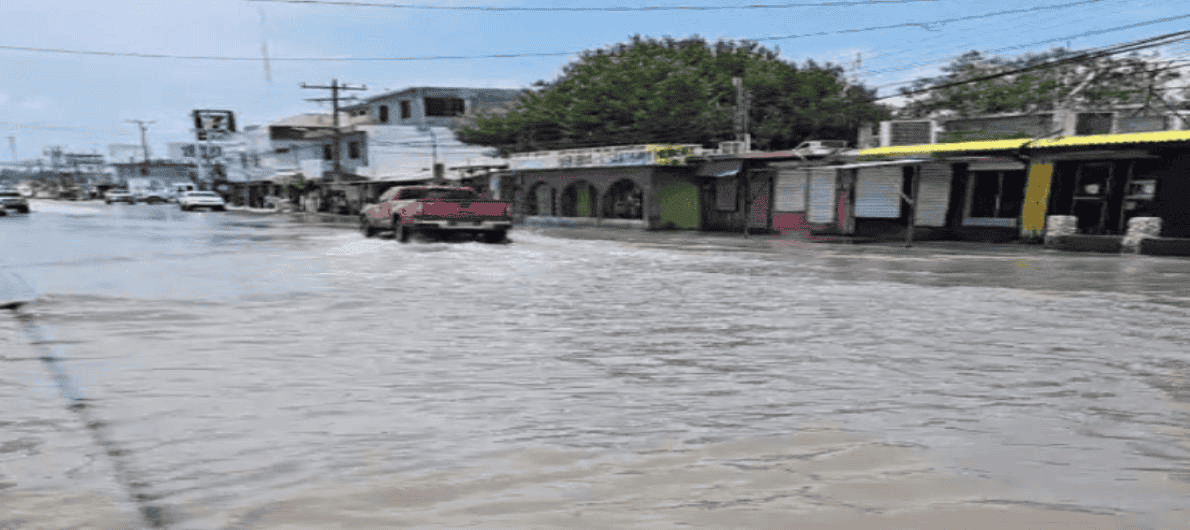 Calles de Reynosa inundadas Calles de Reynosa inundadas