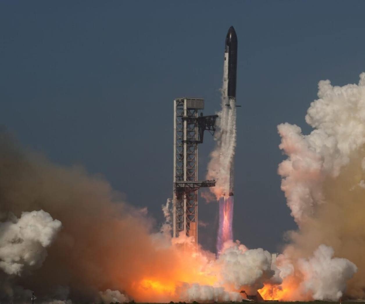 Starship se alista para su vuelo 13