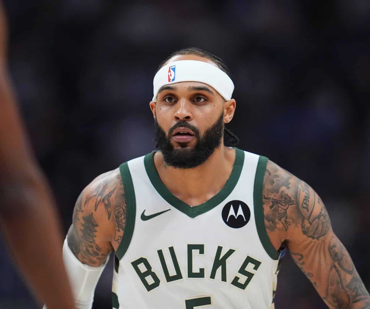 NBA investiga contrato de Trent Jr. con Bucks NBA investiga contrato de Trent Jr. con Bucks