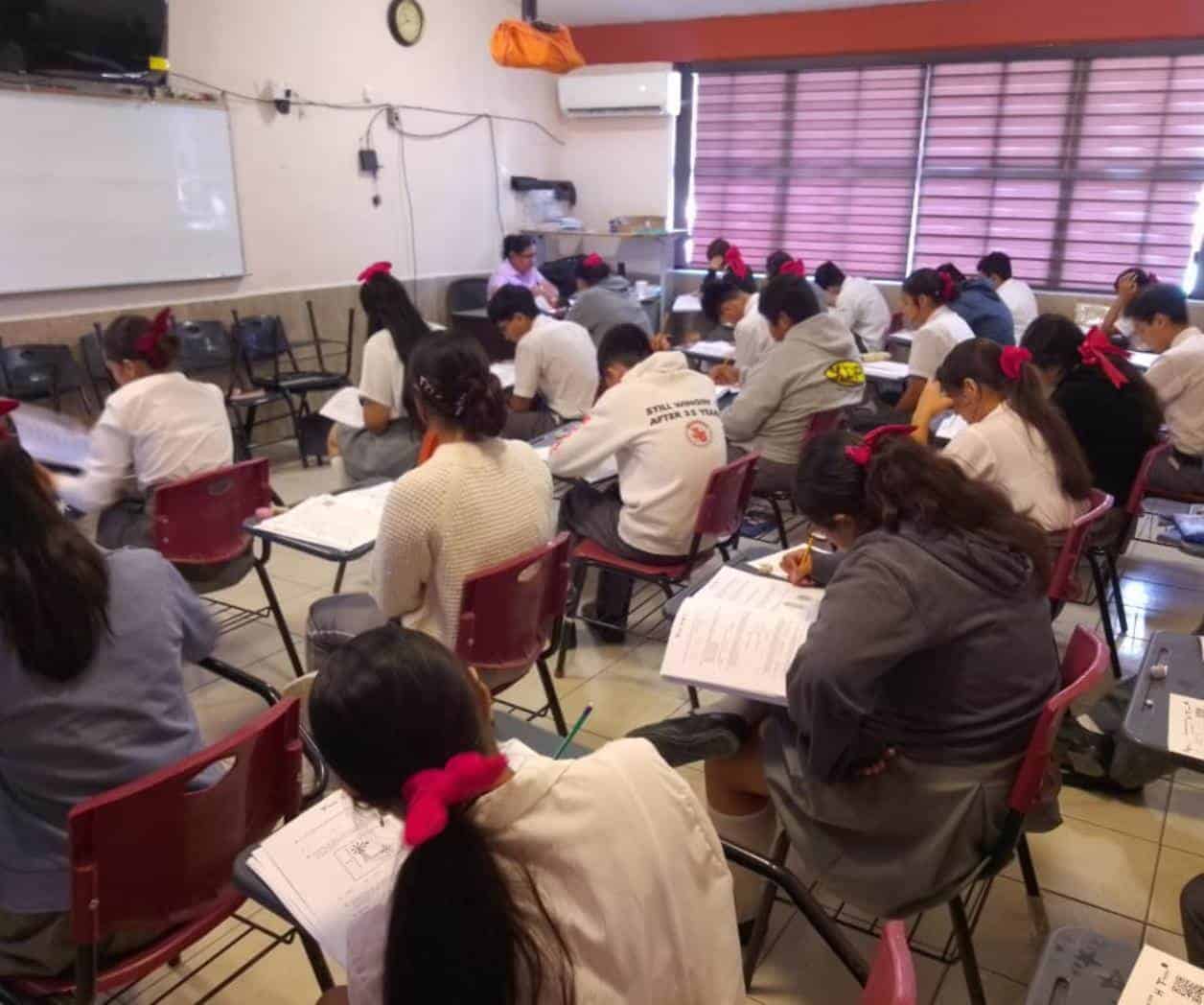 Baja reprobación a 5% en las telesecundarias