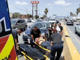 Hombre de la tercera edad es arrollado en bulevar Hidalgo