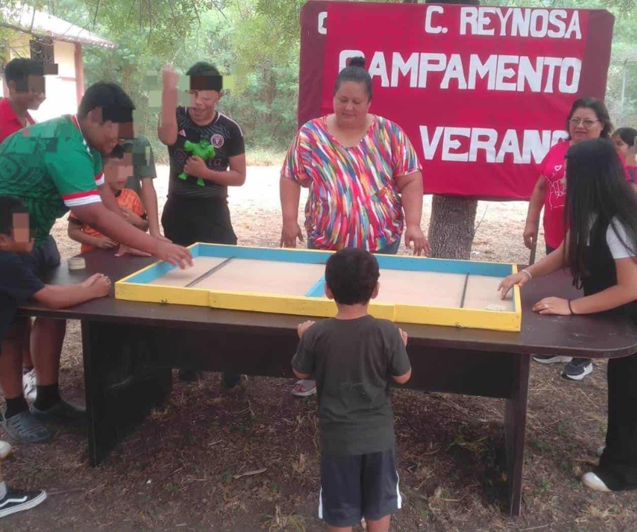 Aprenden valores jugando en campamento de verano