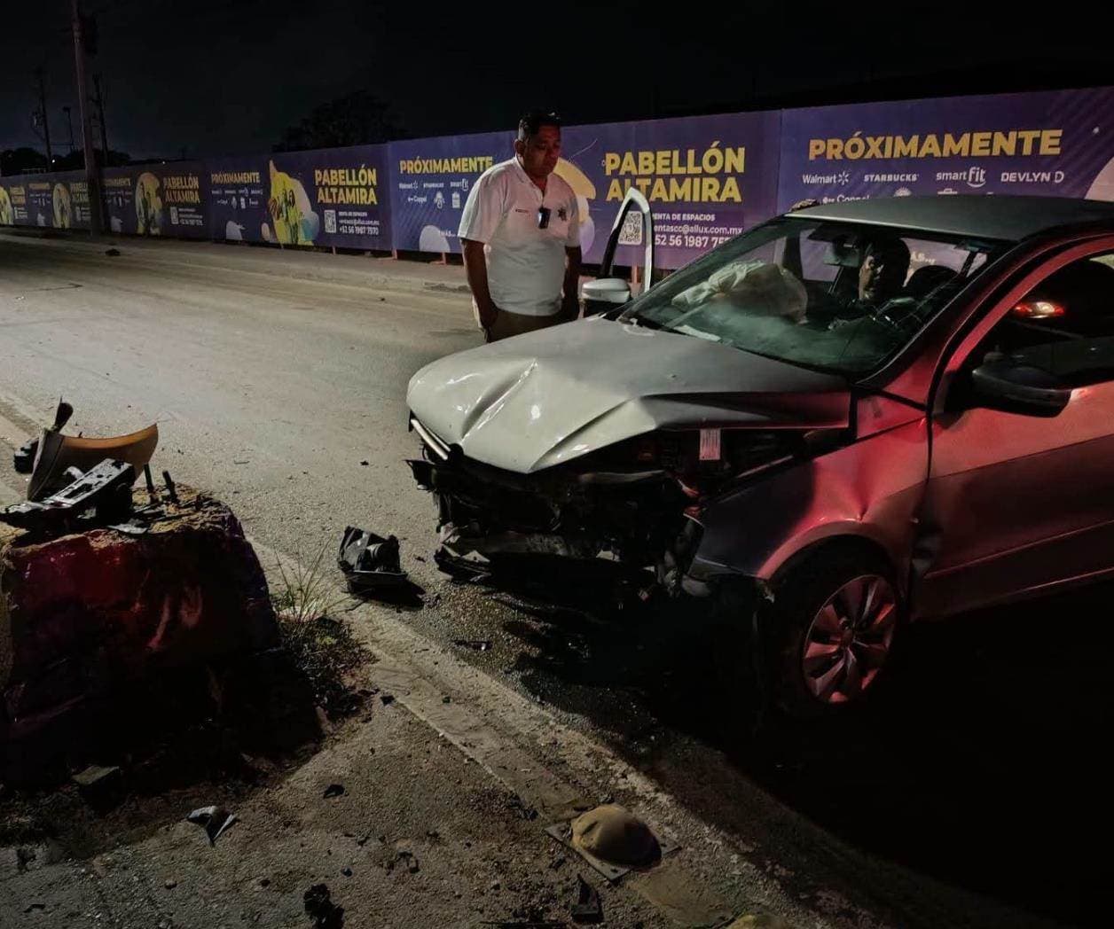 ‘Pestañazo’ provoca aparatoso accidente