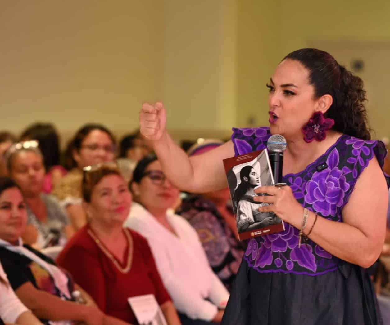 Las mujeres son las grandes tejedoras de la transformación y de la paz: Olga Sosa