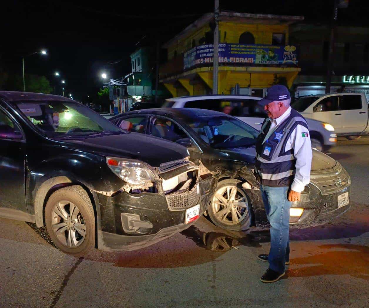  Omite alto en cruce férreo y causa choque en Río Bravo