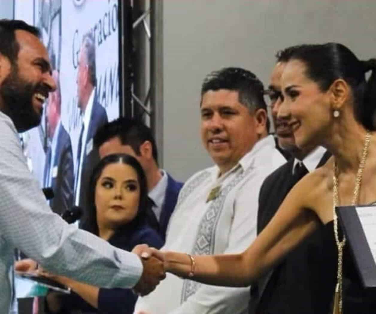 Se promueven reformas en la educación pública