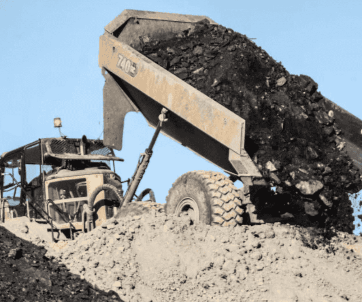 Semarnat prohíbe operar a mineras sin permiso ambiental