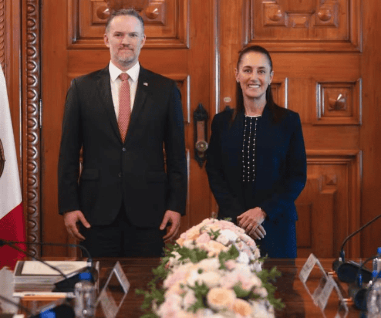 Sheinbaum resalta muy buena reunión con Greer