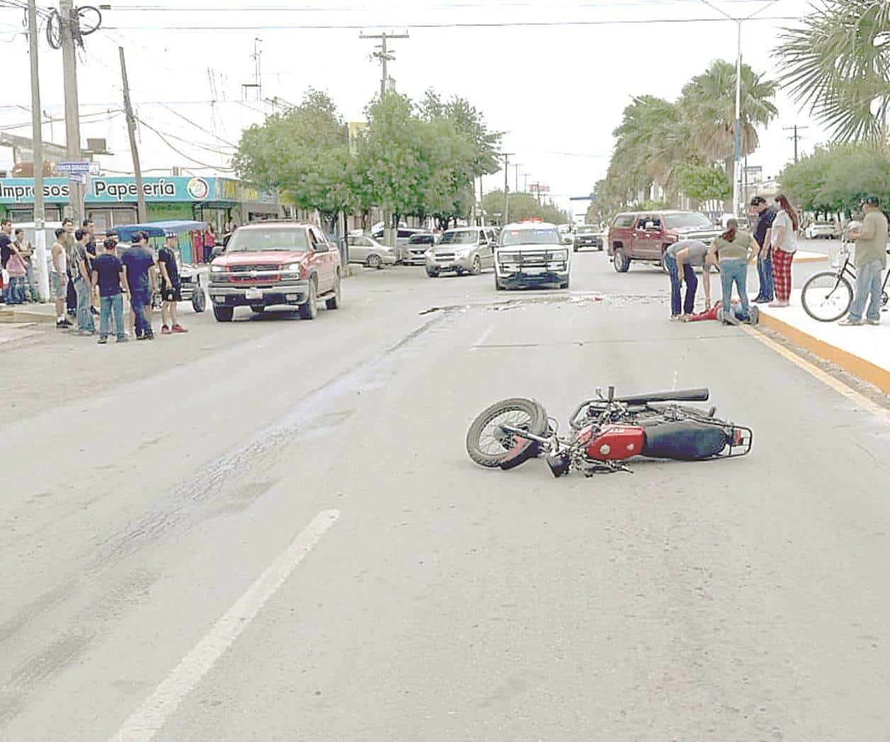 Llaman a motociclistas a conducir con seguridad