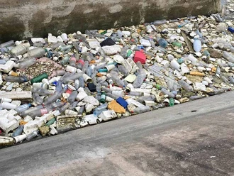 Agua contaminada  complica suministro