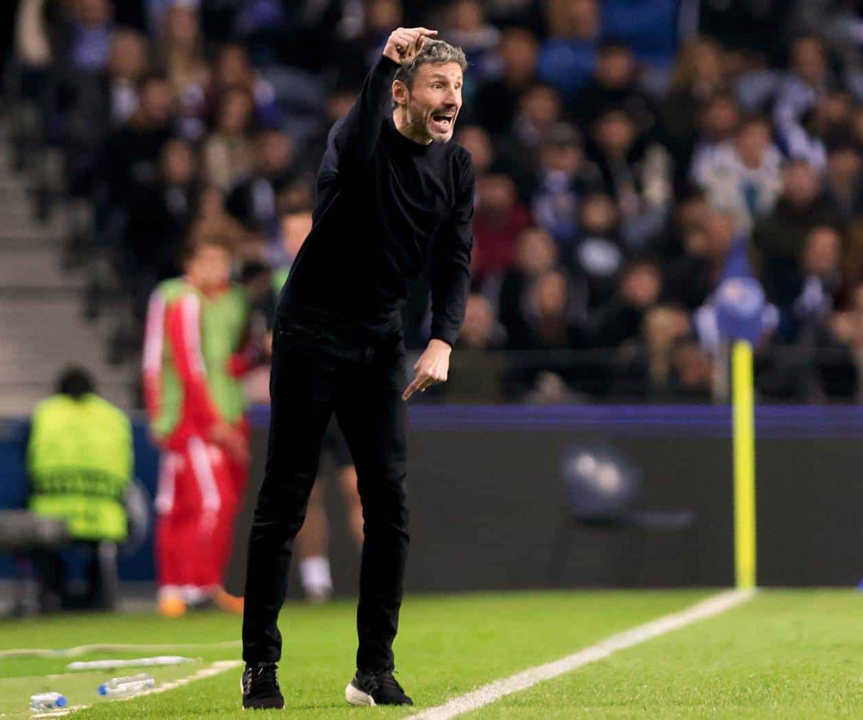 Mark van Bommel asume como nuevo técnico de Bélgica