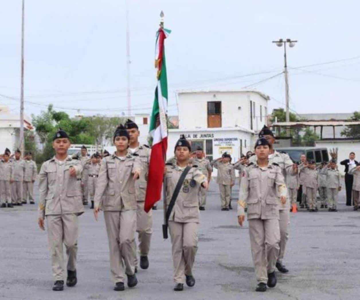 Colegio Calmecac anula el término ‘militarizado’