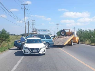  Choque obstaculiza el tráfico en acceso a Río Bravo