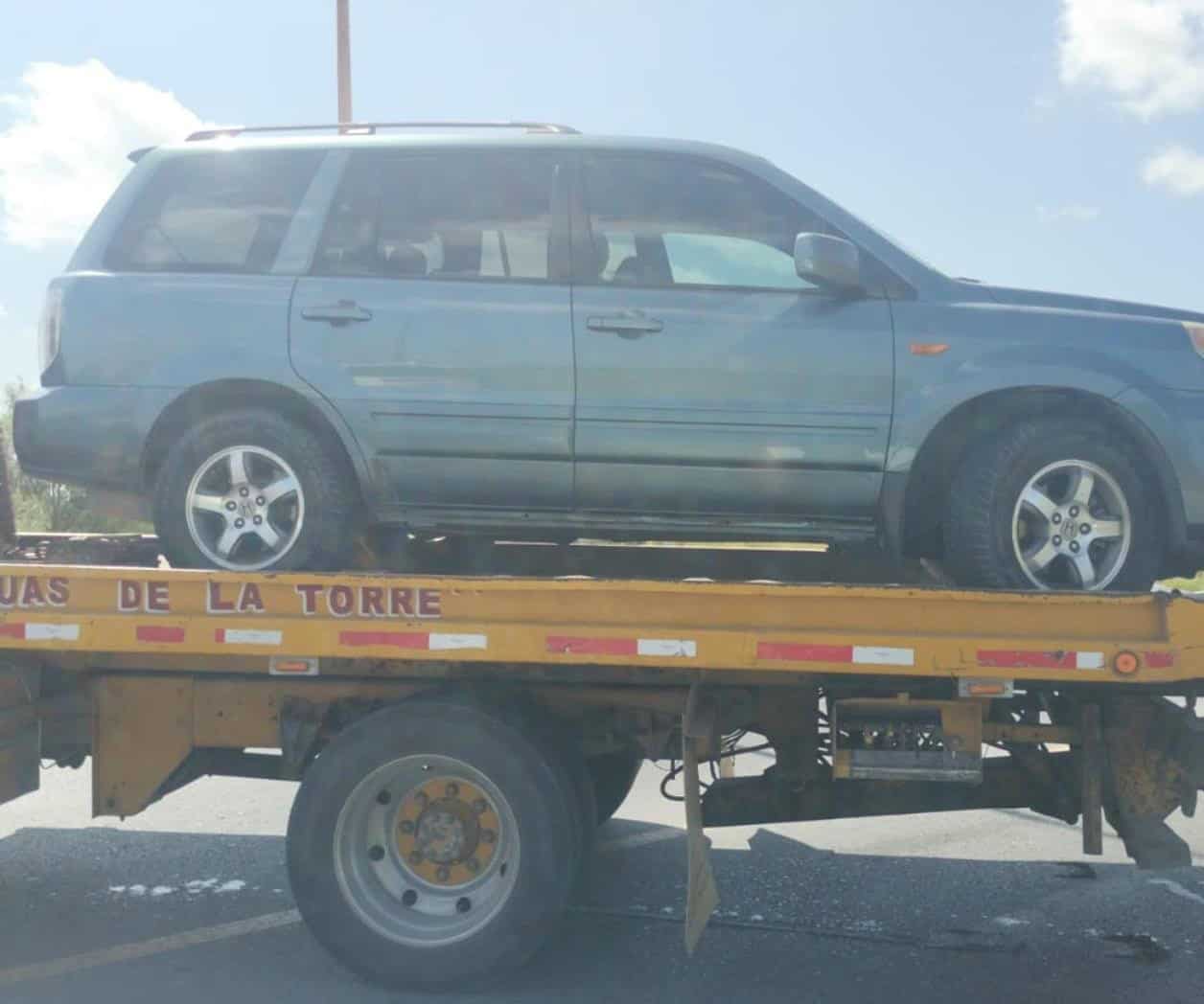 Chocan y obstaculizan tráfico en acceso a Autopista y P.I. Chocan y obstaculizan tráfico en acceso a Autopista y P.I.