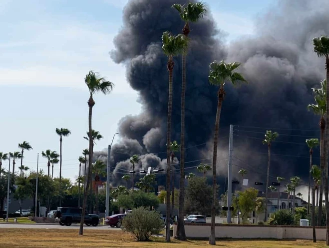  Incendio provoca movilización de bomberos en Mission