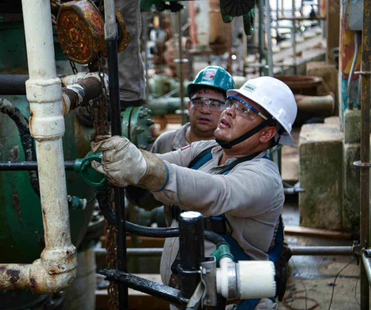 Obtiene Pemex utilidades por 18 mil mdp en el 2026