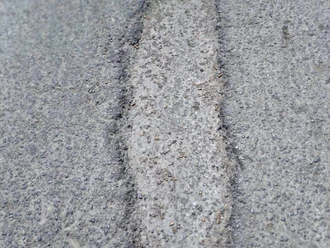  En el olvido la calle del taco; luce con baches y basura