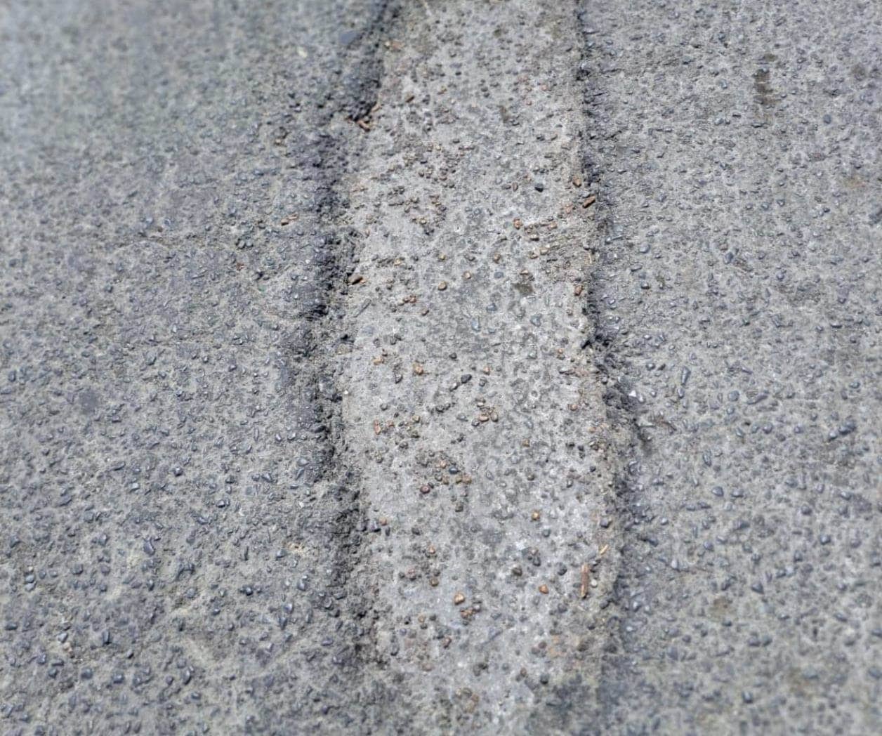  En el olvido la calle del taco; luce con baches y basura
