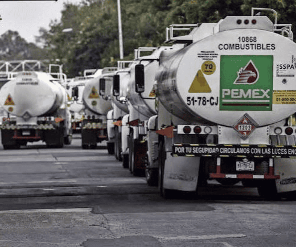Bajan ganancias de Pemex