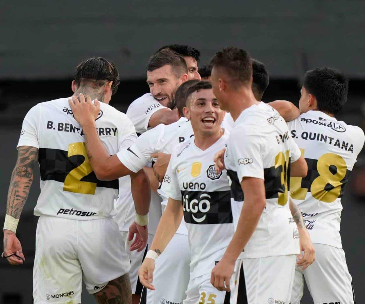 Debuta Tim Payne con un golazo