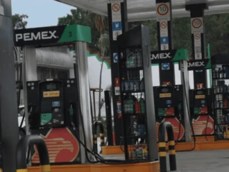 Profeco: 85.2% de gasolineras cumplen con tope de 27 pesos