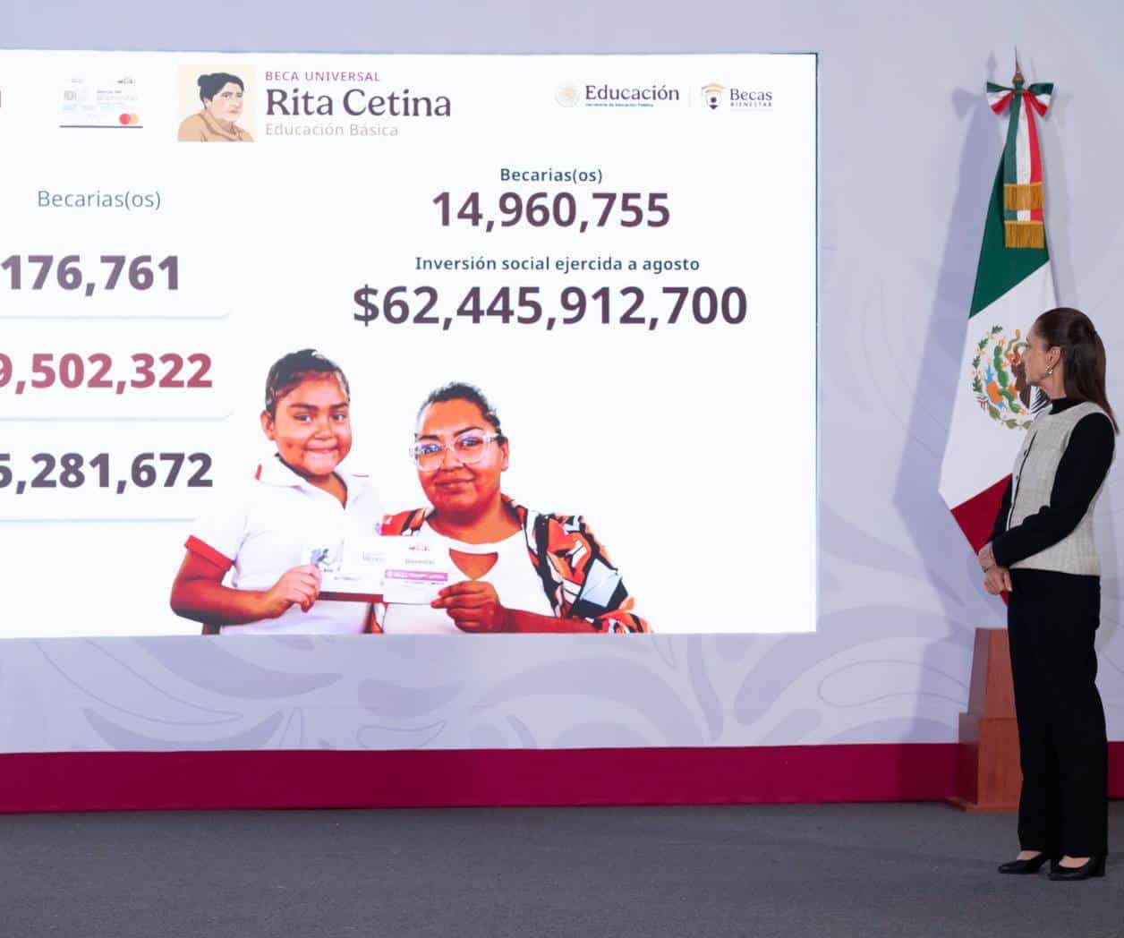 Arranca Sheinbaum entrega de apoyo para útiles escolares