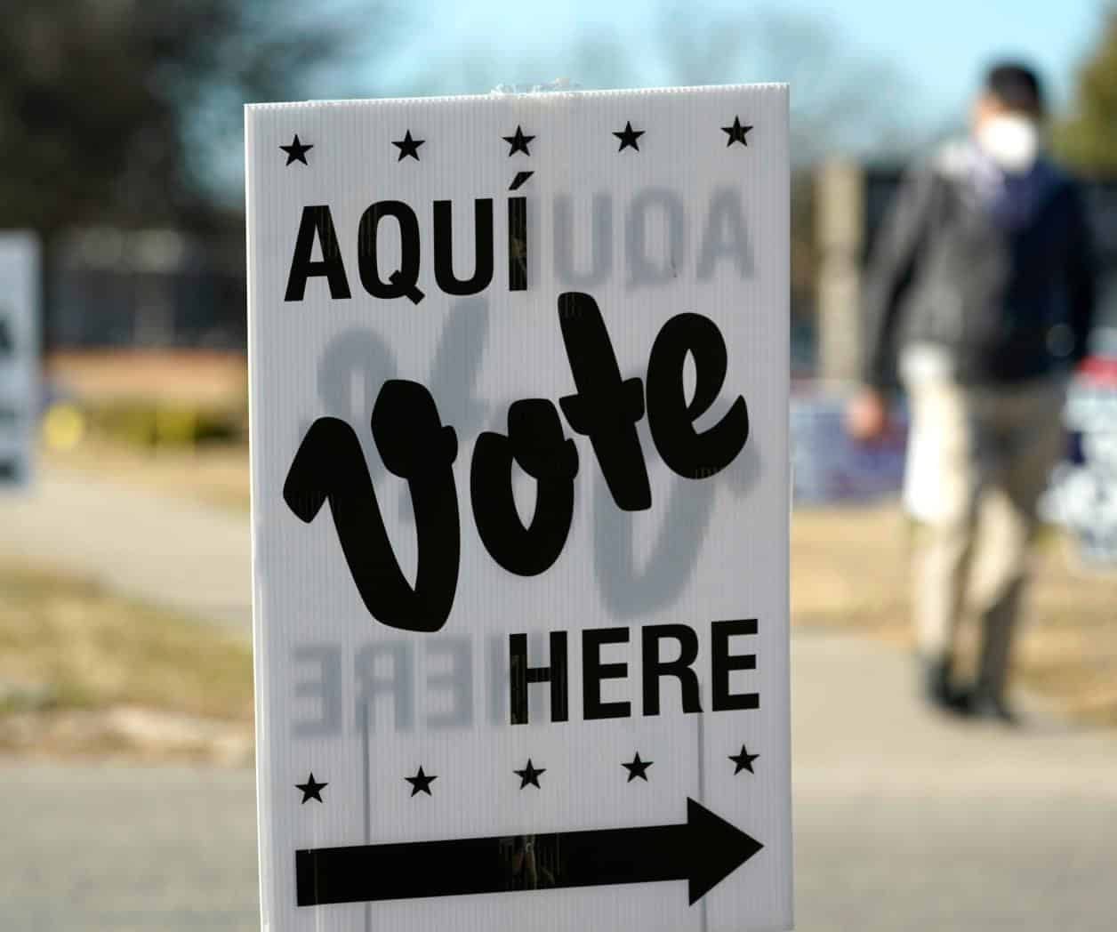 Grupo demócrata trata de atraer de vuelta a votantes hispanos, en Texas