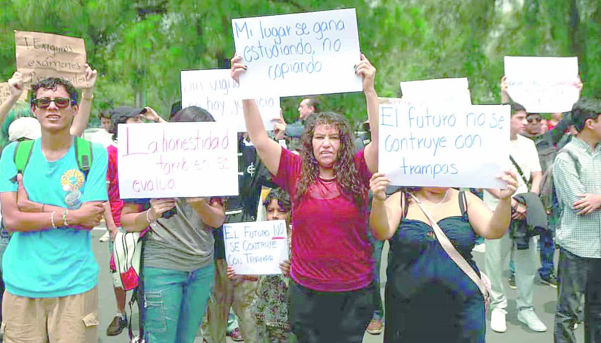 Se amparan aspirantes aprobados