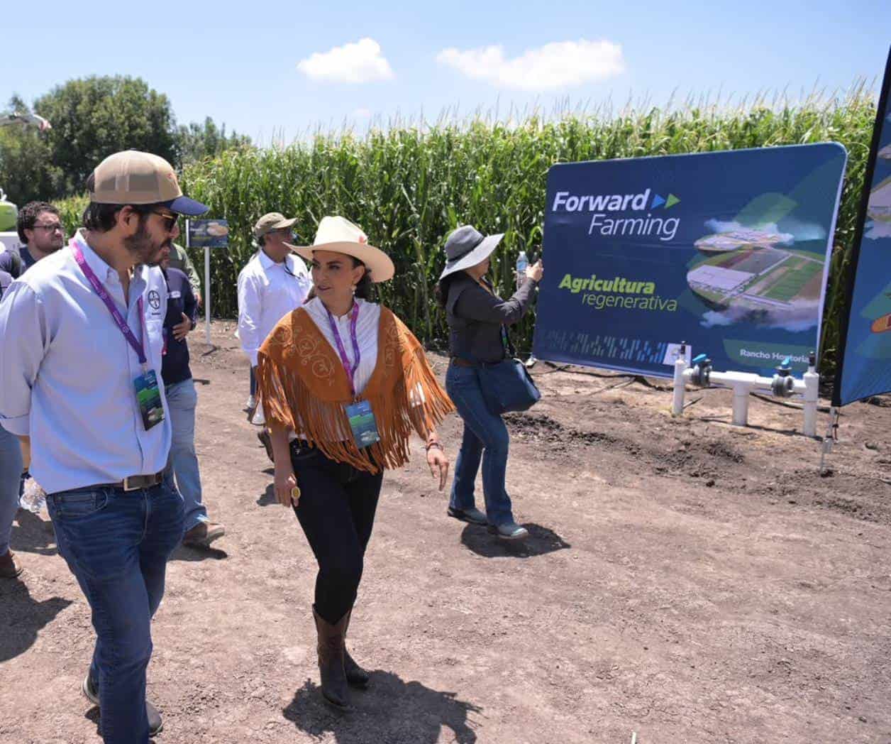 Senadora Olga Sosa impulsa la innovación para el campo