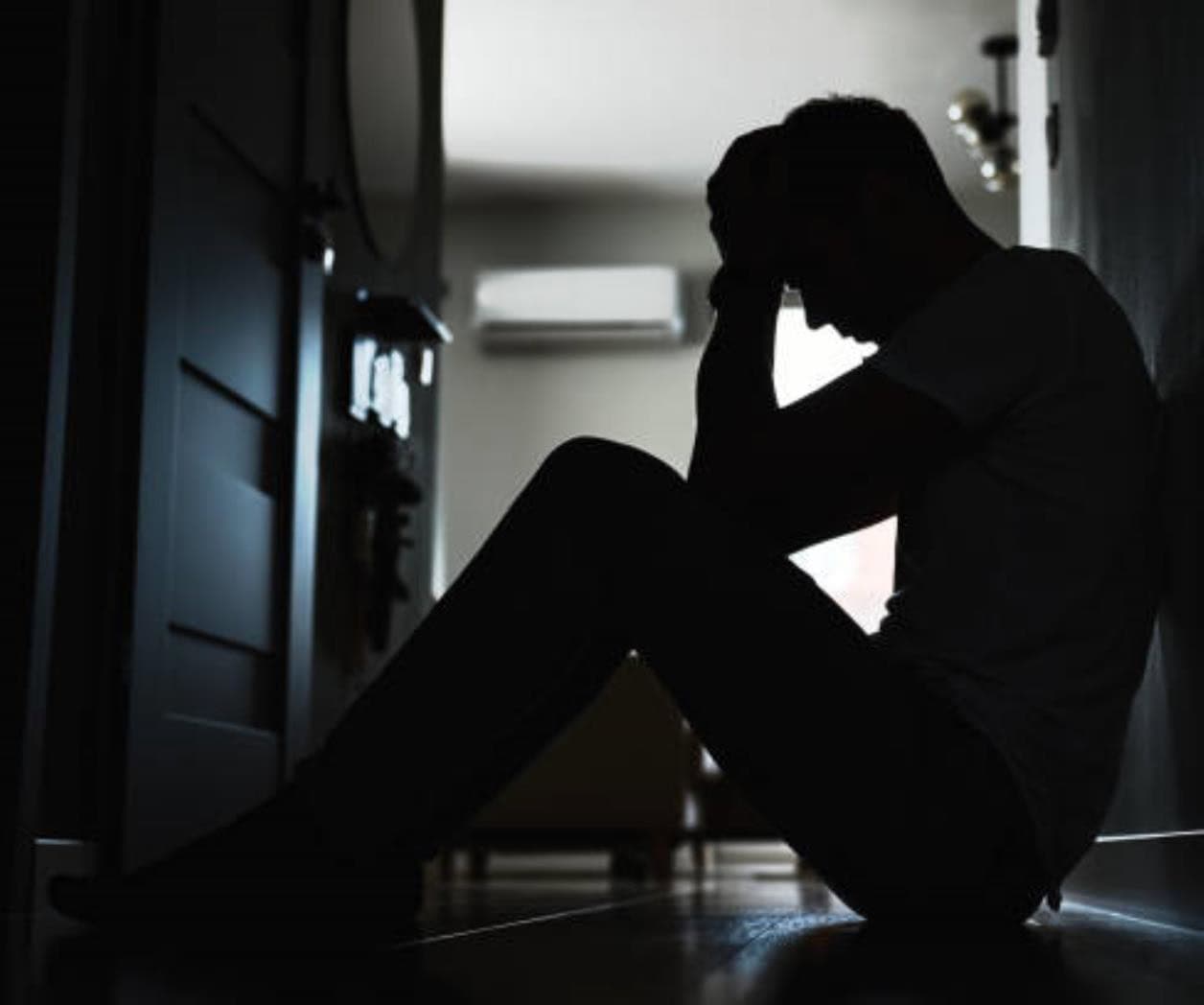 Urgen atender salud mental de los hombres