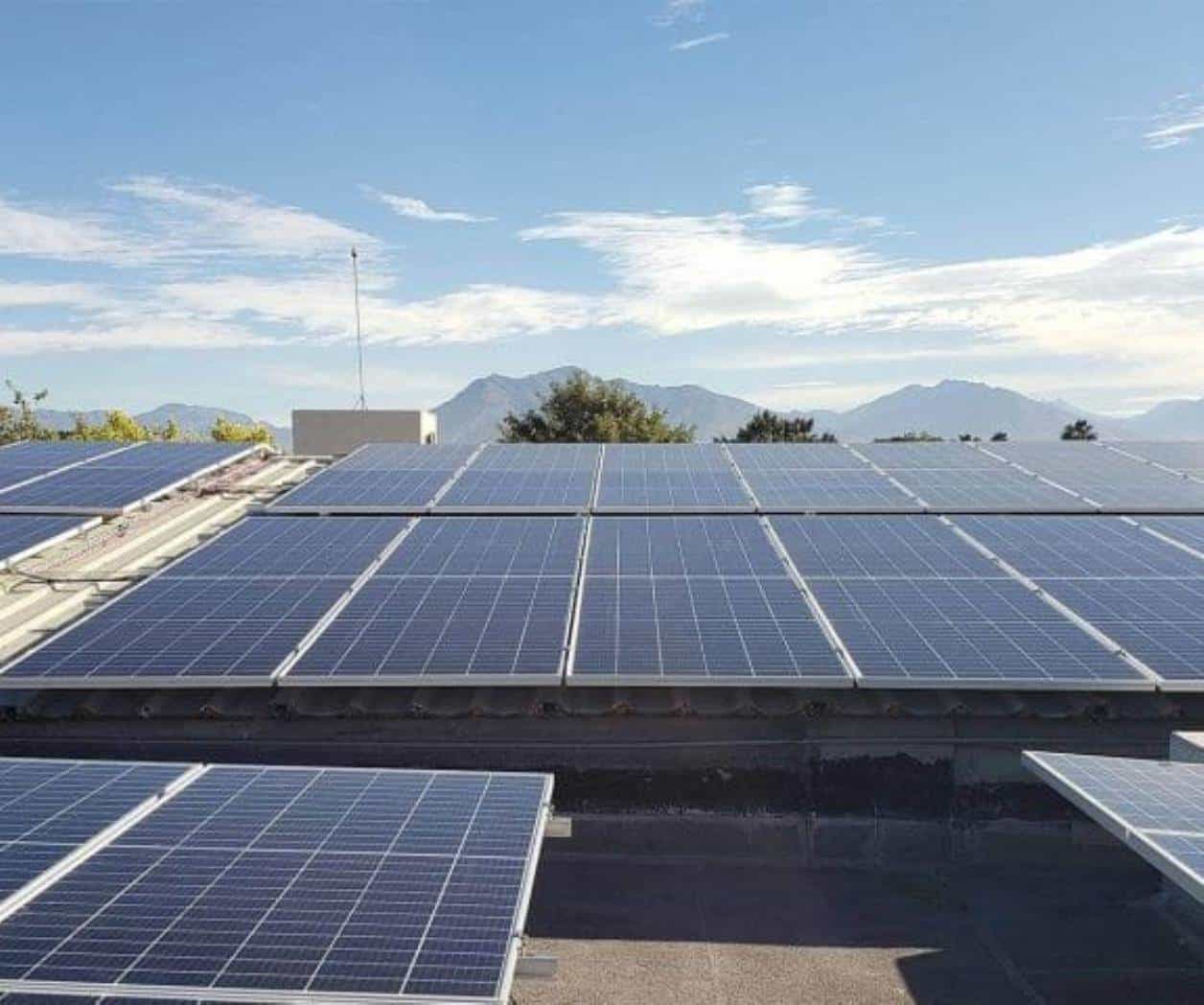 Distribuirá  energía solar a comunidades