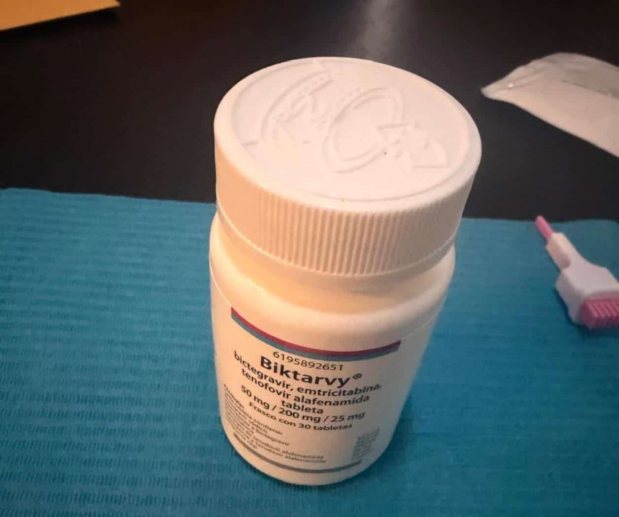 Deja traslado a pacientes con VIH sin medicinas