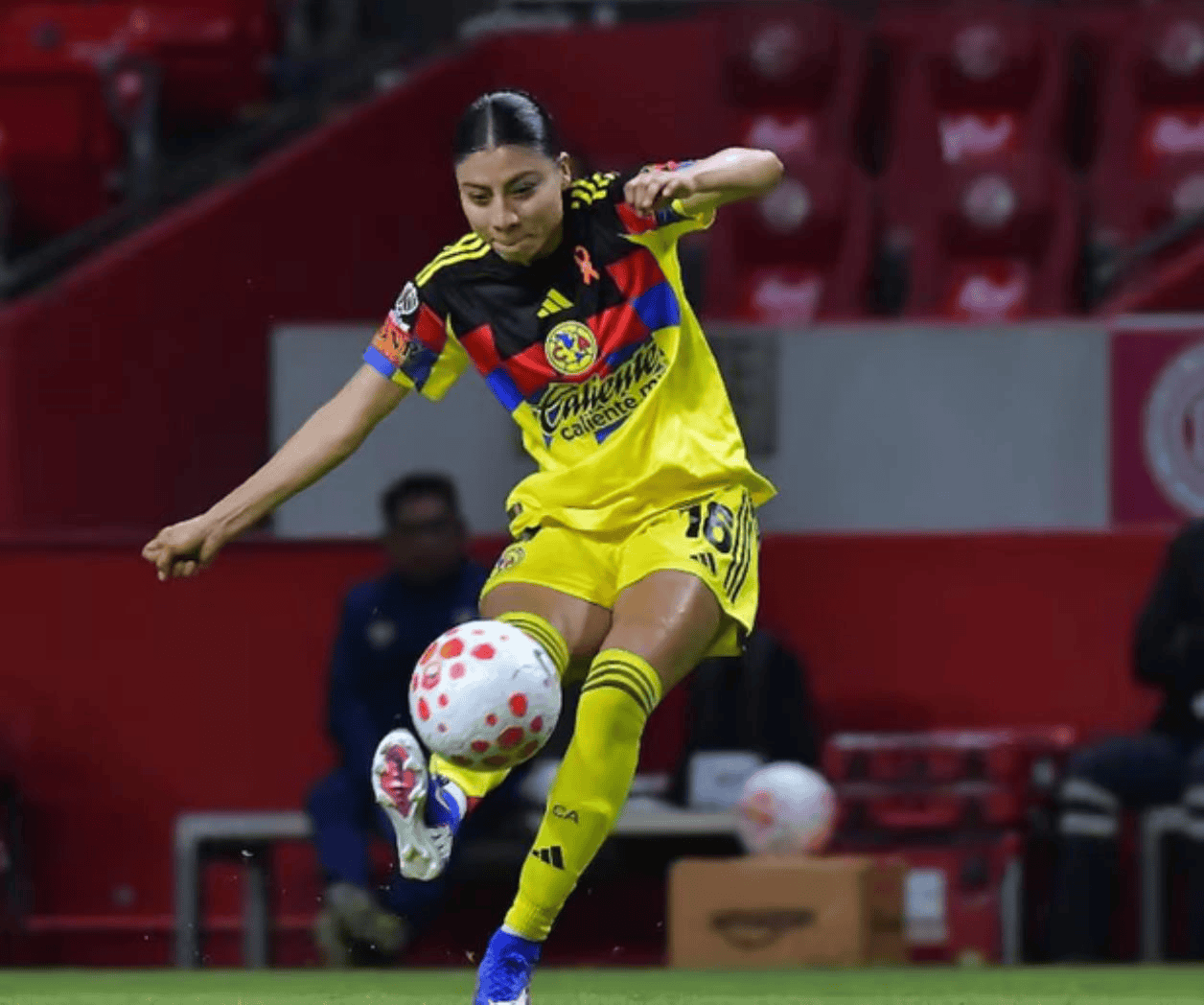 Chocan América y Cruz Azul Femenil en el Clásico Joven