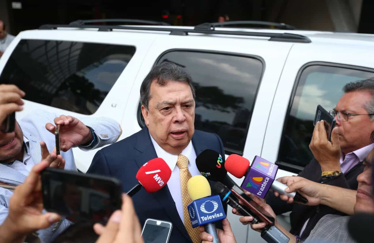 Detención de Aguirre da giro político a Ayotzinapa