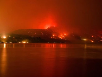 Bomberos mexicanos van a Canadá por incendio en Okanagan