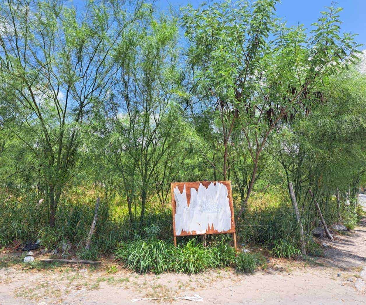 Piden rescatar terreno para parque infantil