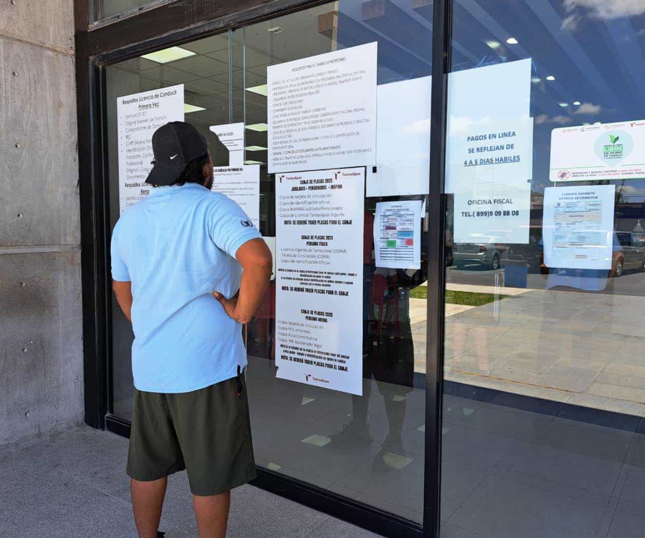 Condonan 50% de recargos vehiculares